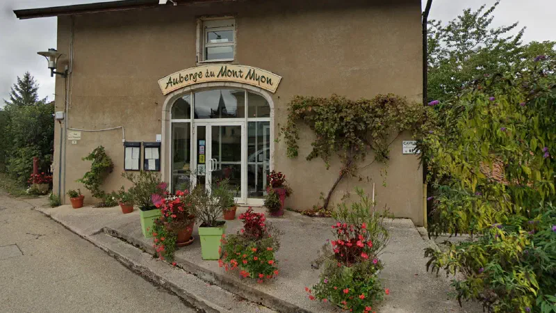 vue facade Auberge mt Myon (google)